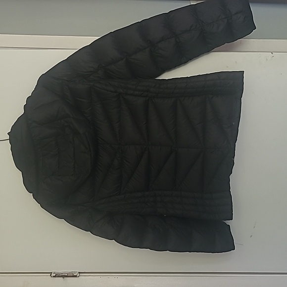 Michael Kors Packable Puffer Jacket - Large - Picture 2 of 5